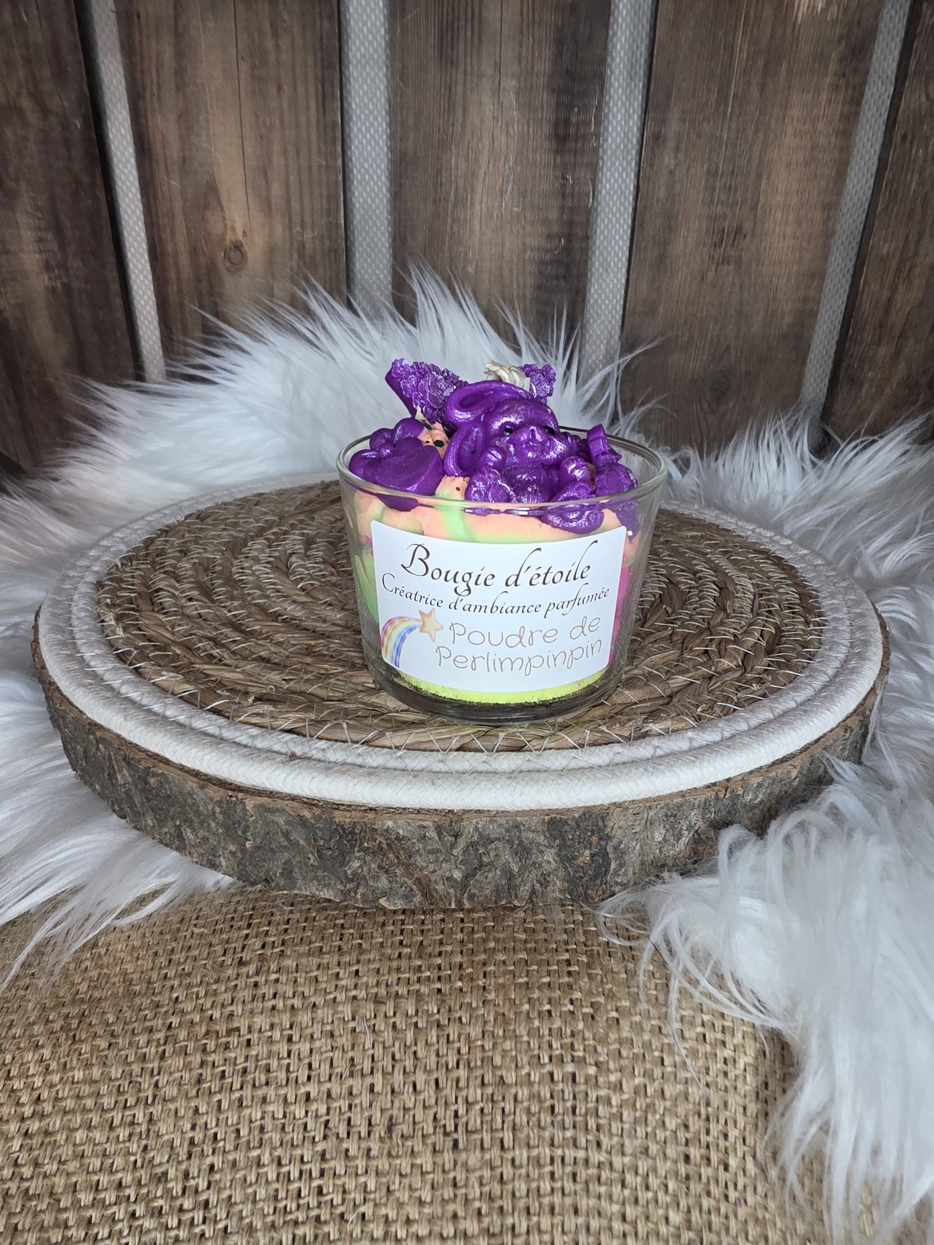 Bougie gourmande arc en ciel parfum poudre de perlimpinpin