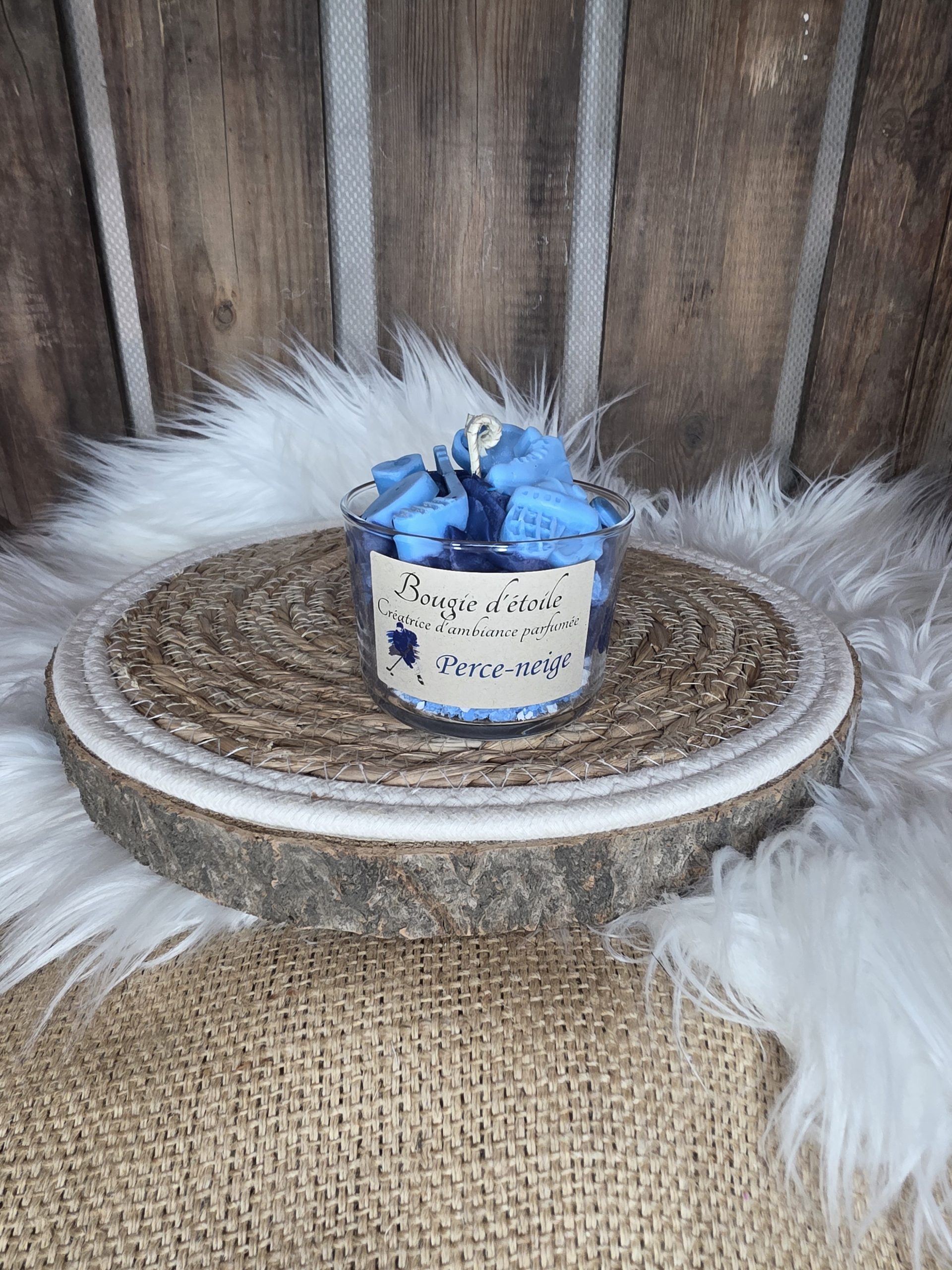 Bougie gourmande hockey sur glace parfum perce neige