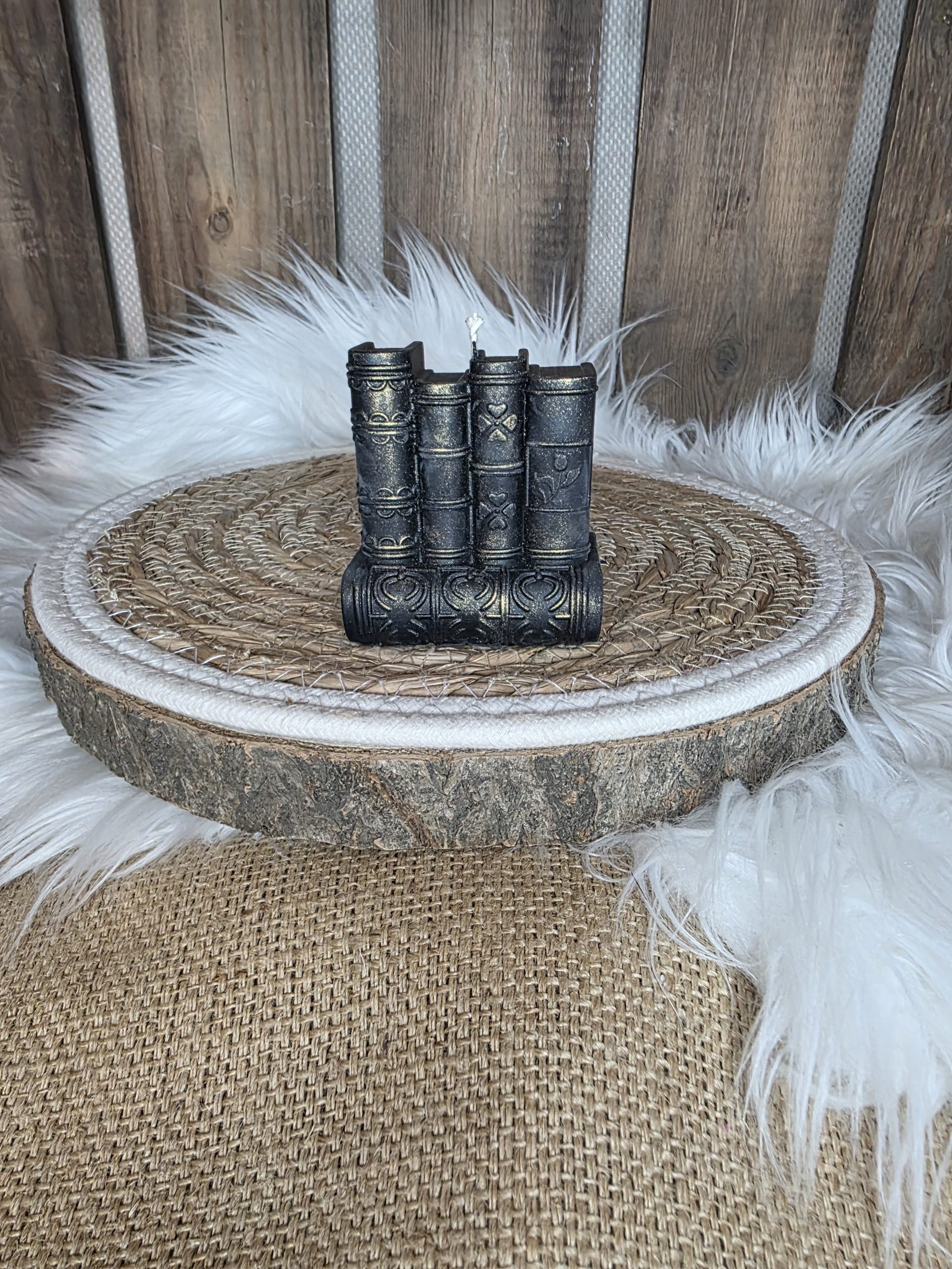 Bougie moulée livres