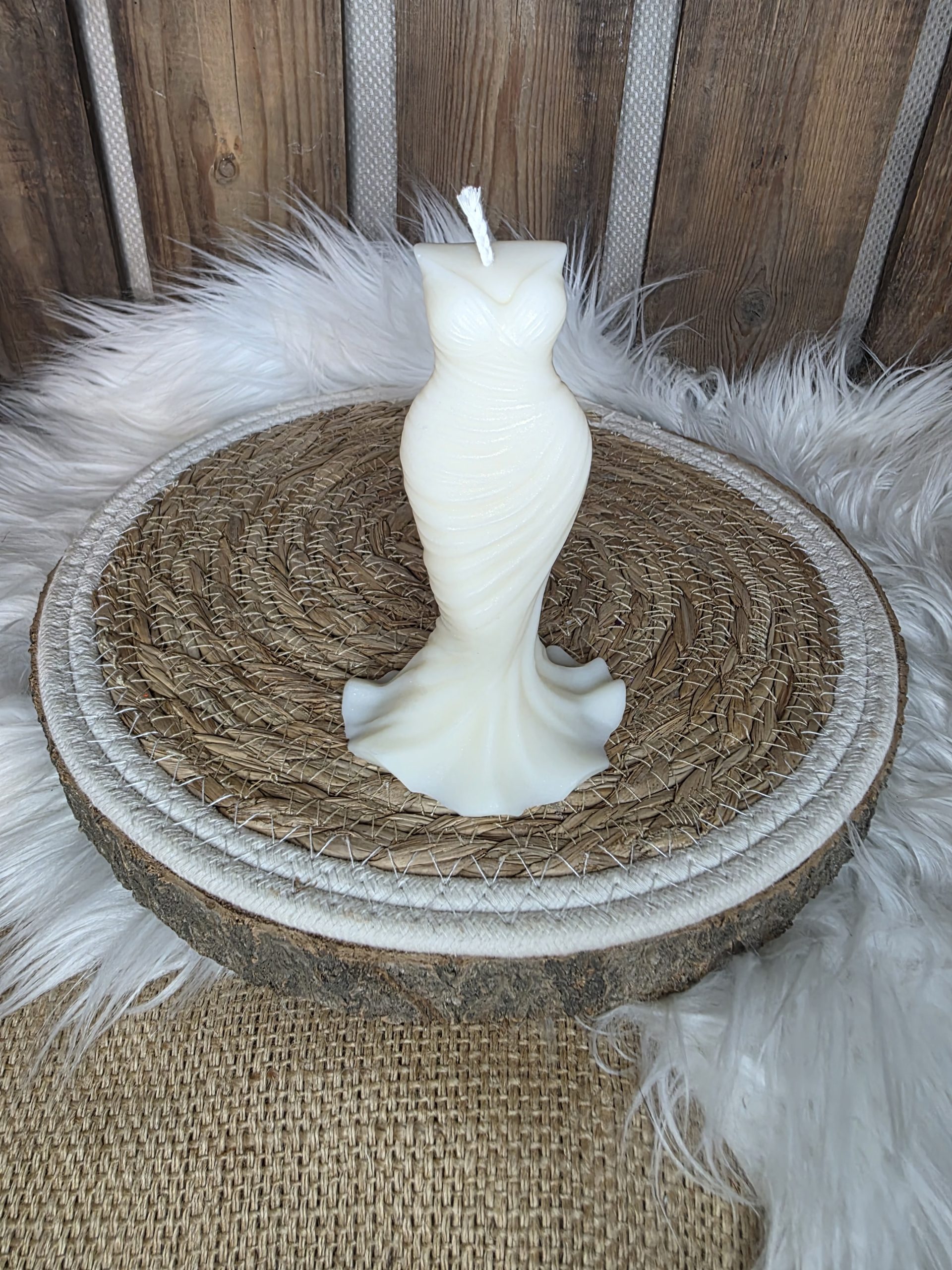 Bougie moulée robe d'événement